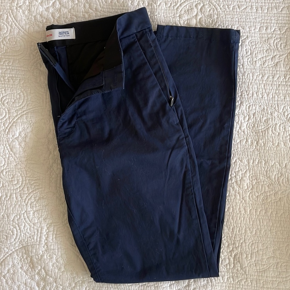 Old Navy Ultimate Tech Slim Fit pants 30x30